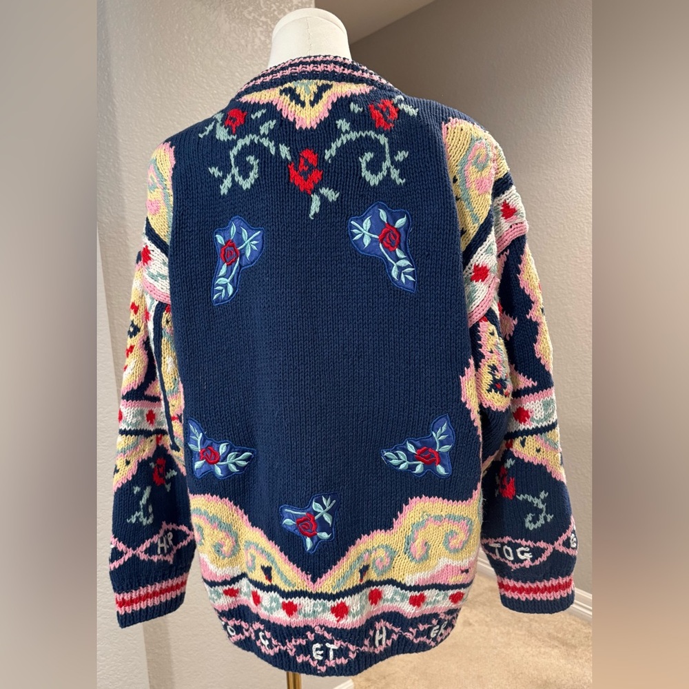 Vintage Together! Colorful Navy Knit Embroidered Cardigan Sweater w/ Pockets - Picture 10 of 15